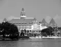 Conoc� las diferencias entre los hoteles econ�micos, moderados y deluxe en Disney y eleg� el ideal seg�n tu viaje.