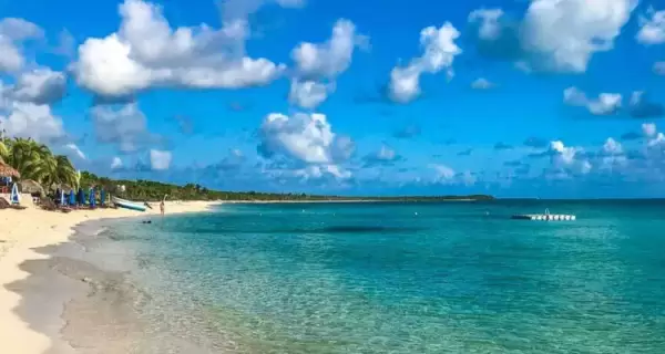 Playa Palancar es una de las mejores zonas para snorkel desde la costa.