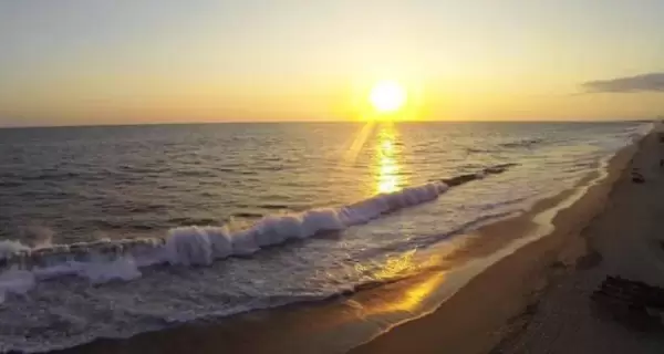 Pie de la Cuesta es ideal para disfrutar paisajes y atardeceres.
