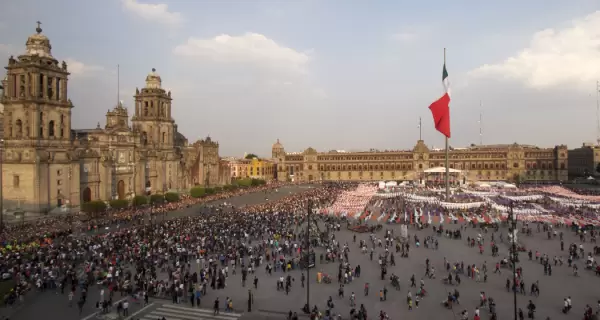 El Centro Hist�rico de la Ciudad de M�xico re�ne siglos de historia en un mismo espacio.
