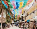 El centro de Playa del Carmen concentra movimiento, servicios y cercan�a a la playa.