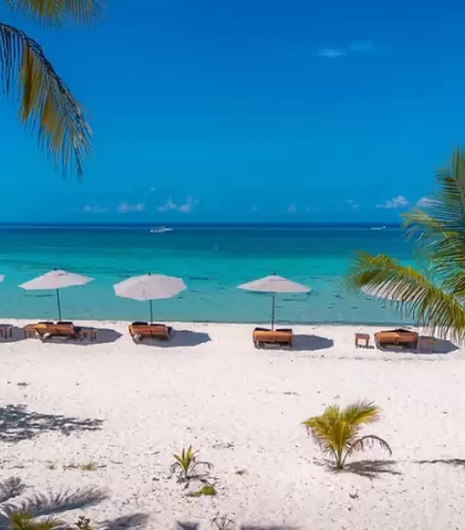 Playa Palancar es ideal para snorkel por la cercan�a del arrecife.