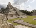 La zona arqueol�gica de Tulum se ubica sobre un acantilado frente al mar.