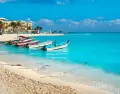 En Yucat�n, las playas combinan aguas tranquilas y paisajes abiertos, ideales para disfrutar del mar con calma y sin apuro.