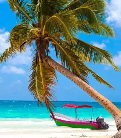 Las mejores playas de la Riviera Maya con arena blanca y mar turquesa.