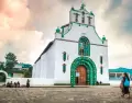 En los pueblos de Chiapas, la Semana Santa se vive con profundas tradiciones, procesiones y rituales que marcan la vida comunitaria.