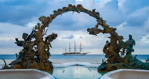 Qu� hacer en Cozumel m�s all� del snorkel con paisaje costero en Quintana Roo.