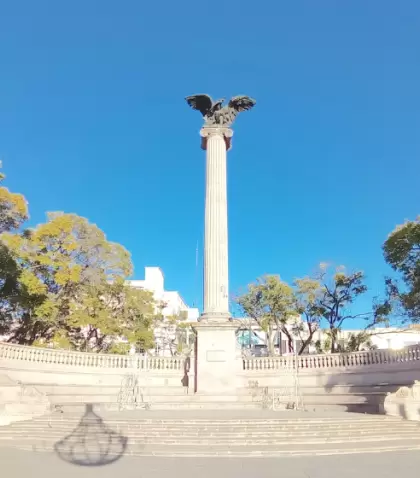 El centro hist�rico y la catedral de Aguascalientes muestran el encanto del Baj�o.