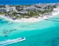 Playa Norte y su mar turquesa tranquilo, en Isla Mujeres.