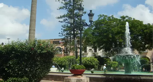 Plaza de Armas de Tepic, coraz�n hist�rico y punto de encuentro local.