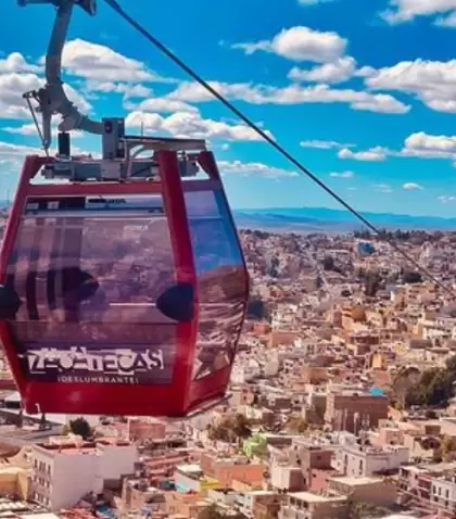 Sobrevolar la ciudad en el Telef�rico de Zacatecas transforma el paseo en experiencia.