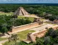 En Chich�n Itz�, llegar temprano permite contemplar la Pir�mide de Kukulk�n sin multitudes, en una atm�sfera de calma que transforma la experiencia.
