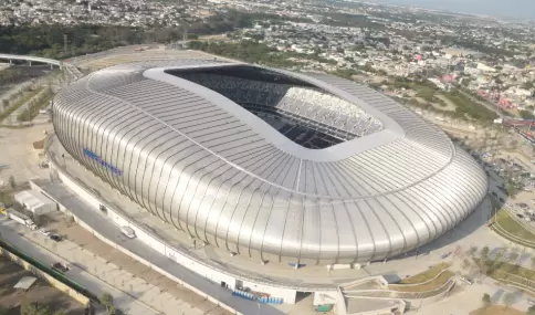 En Estadio BBVA, sede de la Copa Mundial de la FIFA 2026, la energ�a del f�tbol se vive con intensidad en un escenario moderno y vibrante.