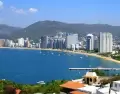 La bah�a de Acapulco es uno de los principales atractivos tur�sticos de la ciudad, con playas urbanas y actividad n�utica durante todo el a�o.
