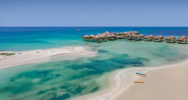 Punta Maroma deslumbra con arena blanca, aguas turquesas y un paisaje caribe�o pensado para desconectar del ritmo cotidiano.