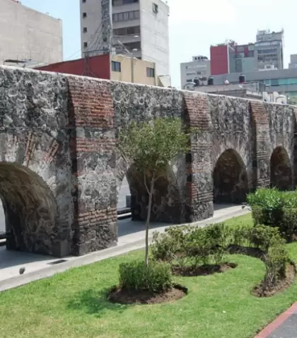 Avenida Chapultepec mezcla vida urbana, cultura y movimiento en uno de los corredores m�s vibrantes de Ciudad de M�xico.