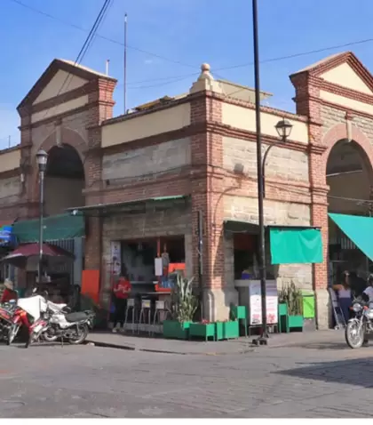 El Mercado Benito Ju�rez re�ne sabores, colores y tradiciones que reflejan la esencia m�s aut�ntica de Oaxaca.