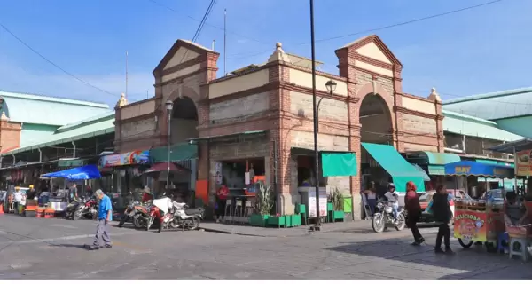 El Mercado Benito Ju�rez re�ne sabores, colores y tradiciones que reflejan la esencia m�s aut�ntica de Oaxaca.