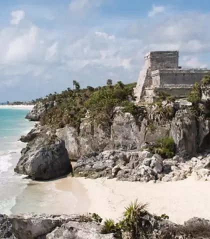 El Castillo de Tulum une historia maya y vistas al Caribe en uno de los escenarios m�s emblem�ticos de M�xico.