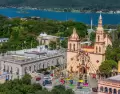 Santiago, Nuevo Le�n, combina arquitectura colonial, paisajes de monta�a y un ritmo tranquilo a pocos kil�metros de Monterrey.