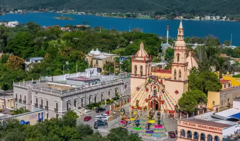 Santiago, Nuevo Le�n, combina arquitectura colonial, paisajes de monta�a y un ritmo tranquilo a pocos kil�metros de Monterrey.