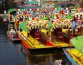 Xochimilco mantiene viva su tradici�n entre canales, trajineras y una de las postales culturales m�s emblem�ticas de M�xico.